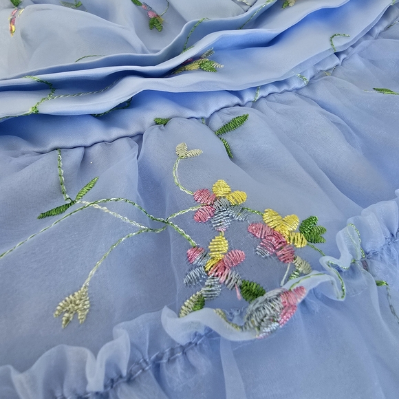 BCBGirls Light Blue Floral Embroidered 5T Girls Dress - Picture 7 of 8